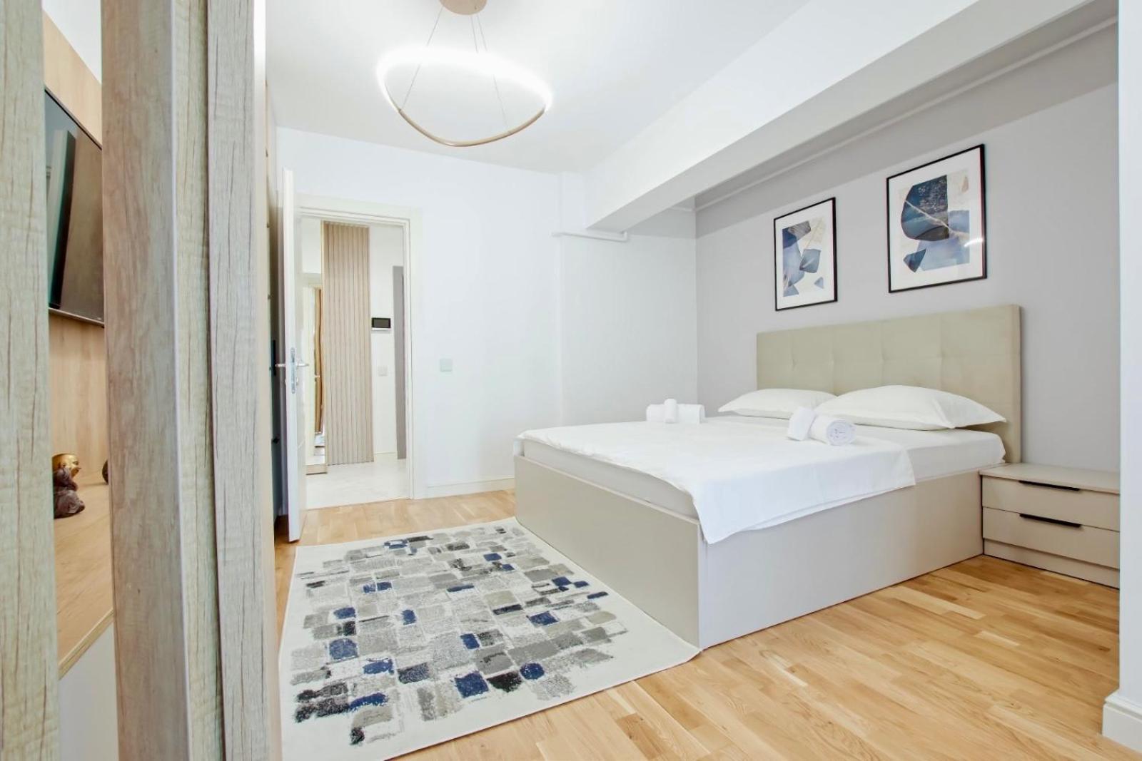 Himson-Blue Apartament Ясси Екстер'єр фото