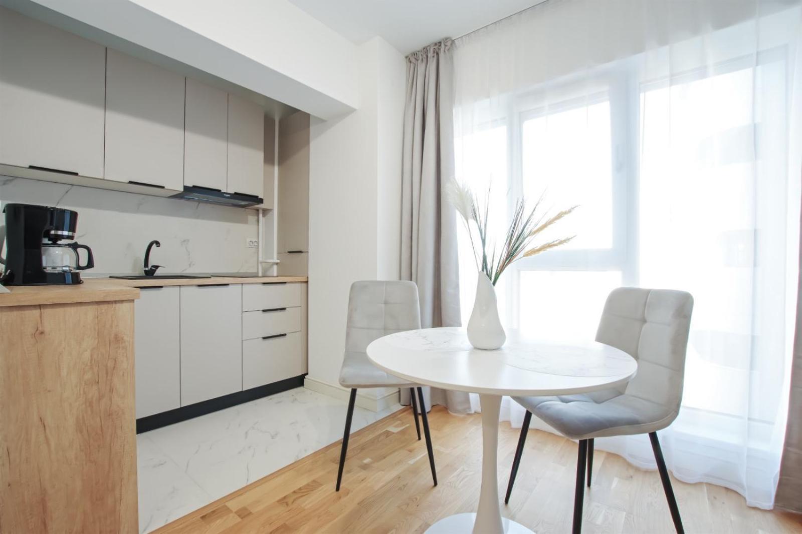 Himson-Blue Apartament Ясси Екстер'єр фото