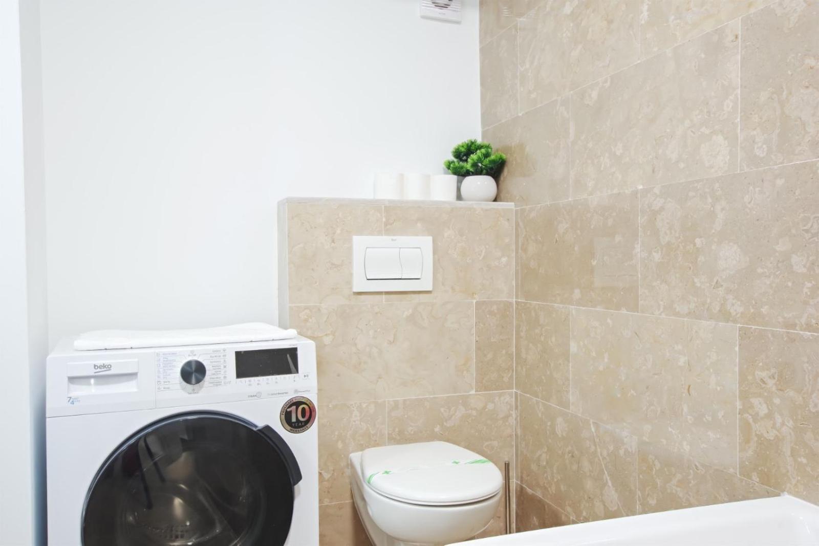 Himson-Blue Apartament Ясси Екстер'єр фото